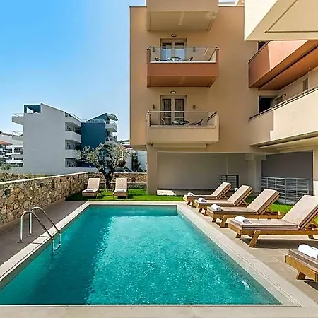 Makris Luxury